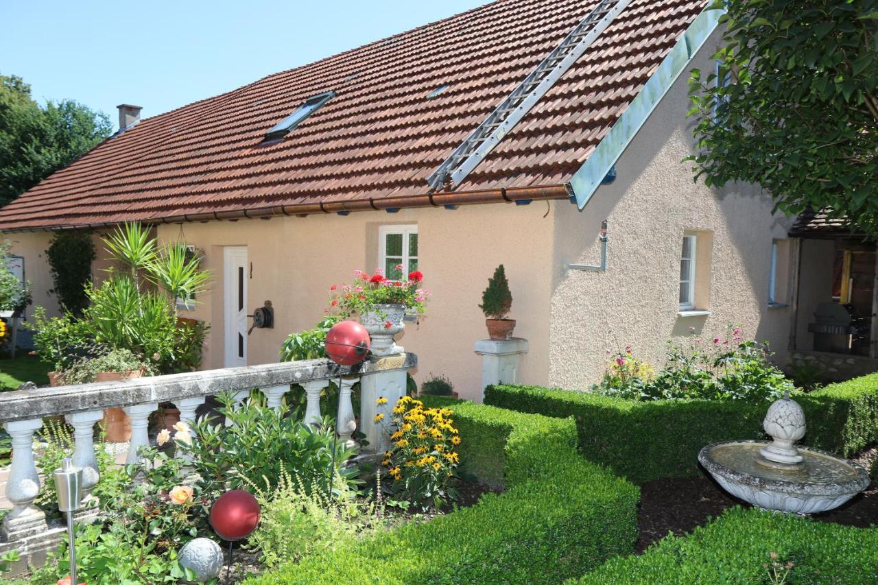 Villa Toscana Moorenweis Екстер'єр фото
